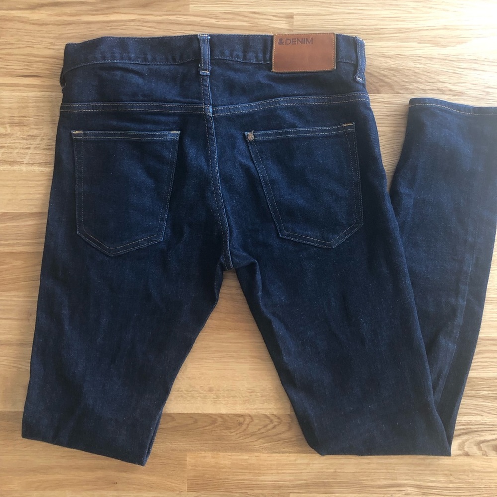 H&M Slim Dark Wash Skinny Jeans 30x32